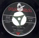 7'' - The Troggs - With A Girl Like You - freakbeat