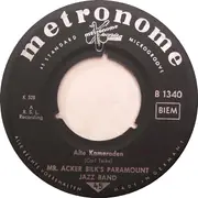 7inch Vinyl Single - Acker Bilk And His Paramount Jazz Band - Berliner Luft / Alte Kameraden