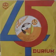 7inch Vinyl Single - Aurelio Fierro - Tuppe, Tuppe, Mariscià