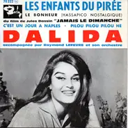 Dalida Accompagnée Par Raymond Lefèvre Et Son Grand Orchestre - Les Enfants Du Pirée