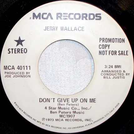 Jerry Wallace - Don't Give Up On Me