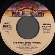 7inch Vinyl Single - Mac Davis - It's Hard To Be Humble