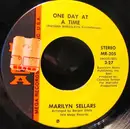 7'' - Marilyn Sellars - One Day At A Time