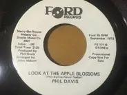 Phil Davis - I See The Love Light In Your Eyes
